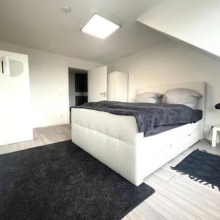 Sonnenglanz Wohnung Auf Der Vierten Duisburg Buitenkant foto